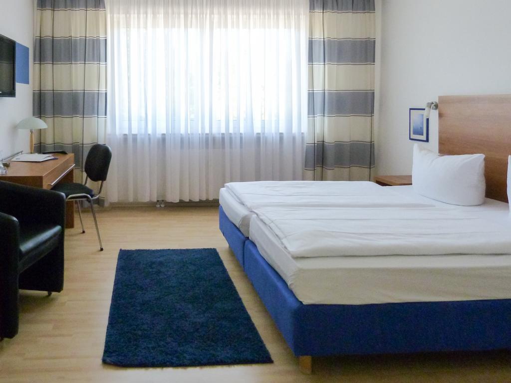 City Hotel Waldkraiburg Esterno foto